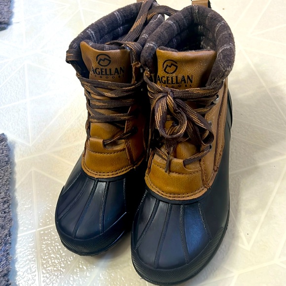 Magellan Outdoor Boots Duck Boots Waterproof Rubber Leather Flannel - Picture 1 of 5